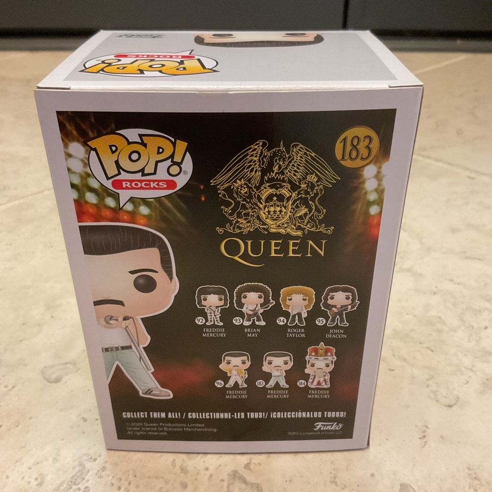 Funko Pop! Rocks Queen Freddie Mercury#183 Singer w/microphone NIB 2018 - Picture 2 of 4